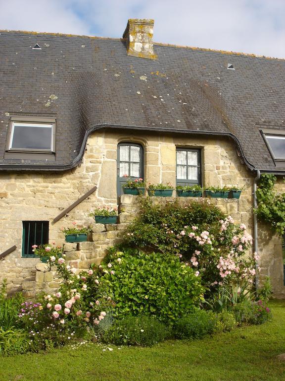 Les Chaumieres De Kerimel Bed & Breakfast Ploemel ภายนอก รูปภาพ